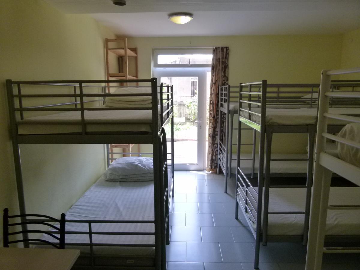 Why Me Eco-Friendly Hostel Tbilisi Zewnętrze zdjęcie