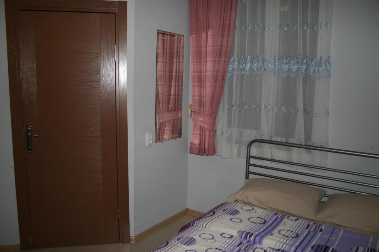 Why Me Eco-Friendly Hostel Tbilisi Zewnętrze zdjęcie